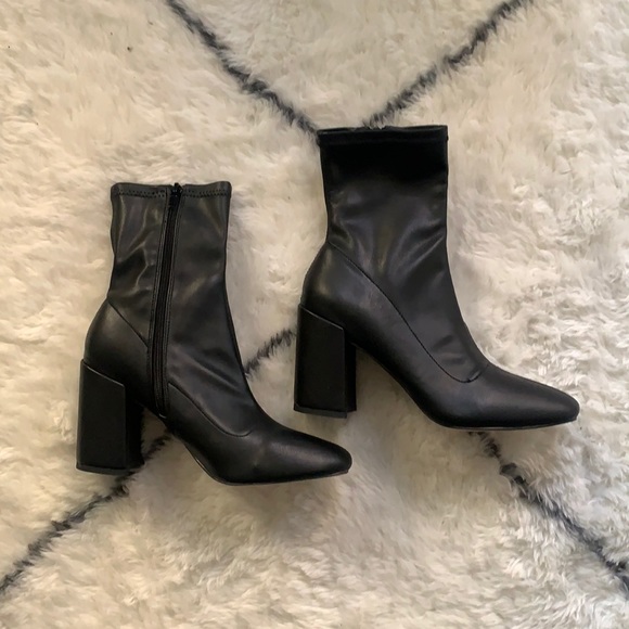 ASOS Heeled Boot with Zipper - Picture 1 of 2